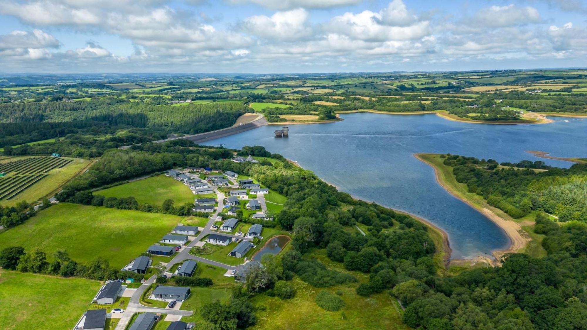 Rose Lodge, 21 Roadford Lake Lodges Lifton Zewnętrze zdjęcie
